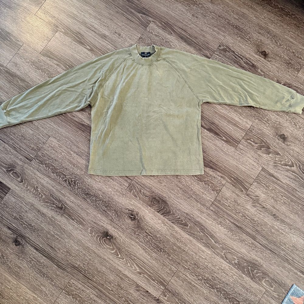 Uncommon Basics Crew Long Sleeve New